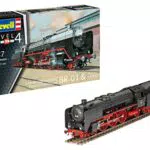 Revell 2172 Schwere Schnellzuglok BR01 mit Tender 2' T32