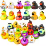 SCIONE 24PCS Halloween Gummi Enten Badespielzeug Party Tasche Füller für Kinder niedlich Pool Spielzeug für Baby-Dusche für Kinder Klassenzimmer Geschenk Auszeichnungen Geburtstag Party