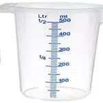 APS Messbecher 0, 5 Liter, Ø 9 x H: 14 cm, Kunststoffbecher mit geprägter Maßskalierung außen
