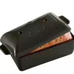 Emile Henry Brotlaib Bäcker, Keramik, Kohle, 24x15x12.5 cm