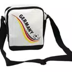 Idena 21560 - Schultertasche Deutschland, im Fußballdesign