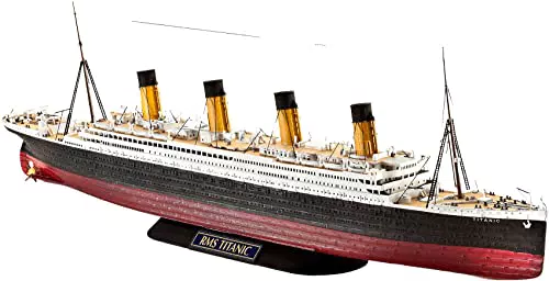 Revell Revell_05210 Modellbausatz Schiff 1:700 - R.M.S. Titanic im Maßstab 1:700