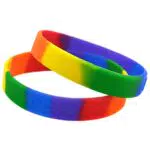 TOLOWOBK 2 Stücke LGBTQ Armbänder, Regenbogen Silikonarmband LGBT Gay Couple Rainbow Armbänder Gay Geschenke Für Männer Frauen Fashion Bisexual Armband