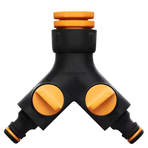 Fiskars 2-Wege-Ventil Multi, Mit On/Off-Ventil, Für drei Gewindegrößen Ø 21 mm
