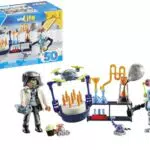 PLAYMOBIL myLife 71450 Forscher mit Robotern, Wissenschaftsparty im Labor