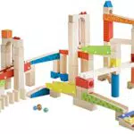 roba Kugelbahn 100 teilig - Holzkugelbahn groß - Murmelbahn inkl. Bausteine mit Geräuscheffekten und Glasmurmeln - Motorikspielzeug variabel aufbaubar - Holz bunt