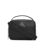 Calvin Klein Jeans Damen Umhängetasche Minimal Monogram Camera Bag Klein