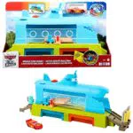 Disney Pixar Cars HGV70 - U-Boot-Autowaschanlagen-Spielset mit Lightning McQueen Spielzeugauto mit Farbwechseleffekt