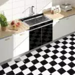 Elffloor PVC Bodenbelag Selbstklebend Vinylboden, Reiniger Wasserdicht Bodenbelag für Wohnzimmer Schlafzimmer Küche und Badezimmer Bodendielen Weiß und Schwarz 30X30cm