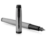 Parker IM Füller, Mattgrau mit schwarzen Zierteilen