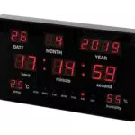 Perel Wanduhr mit LED-Display, digital, Thermometer