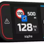 Saphe Drive Pro Blitzerwarner für das Auto mit Farbdisplay CarPlay und Android Auto kompatibel Zeigt Blitzer und Gefahren Daten von Blitzer.de Erfordert zusätzliches ABO