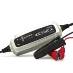 CTEK XS 0.8 Batterieladegerät 12V für Motorrad, Jetski, Motorschlitten - Intelligentes Erhaltungsladegerät & Batteriepfleger