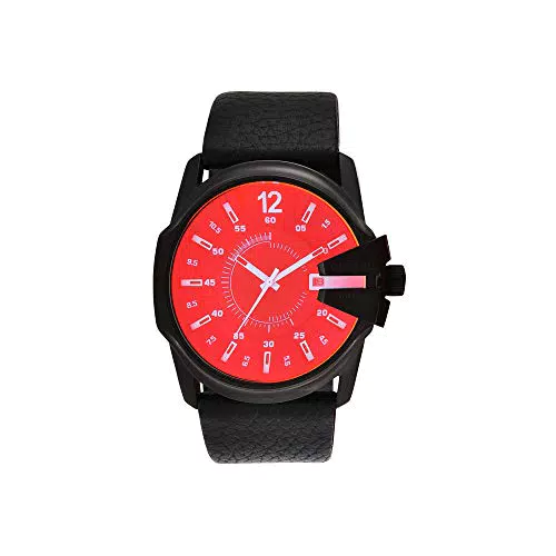 "Diesel Master Chief Herrenuhr mit schwarzem Lederband"