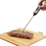 Digitales Küchenthermometer mit LCD-Display und Edelstahl Fühler
