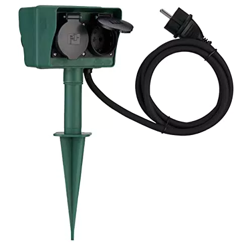 Gartensteckdose mit 4-fach Erdspiess, IP44, 1,4m Kabel, 3500W Leistung - Grün