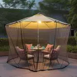 SESAMIS Premium Terrassen-Sonnenschirm-Mückennetz - Outdoor-Insektennetz mit Reißverschluss für effektiven Insektenschutz