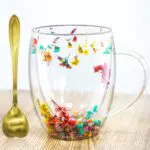 Doppelwandige Glasbecher mit Löffel für Cappuccino und mehr - Geschenk für Frauen