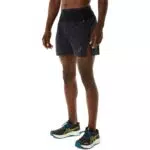 ASICS 2011C726-001 Fujitrail Short Shorts Herren Performance Black Größe