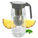 Eaxus® Glas Karaffe mit Fruchteinsatz - Wasserkaraffe mit Deckel, Auslaufsicher & Spülmaschinenfest.