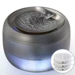 Katzenbrunnen FEELNEEDY mit LED Licht und Filter - Leiser Trinkbrunnen für Katzen und Hunde