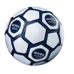 NIVEA MEN Fußball 2022 von Derbystar, strapazierfähiger Sportball in Weiß/Blau