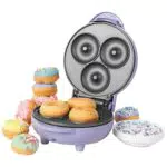 Petra Elektrische Mini Donut-Maschine - Kompakter Donut Maker für 3 Mini-Donuts, vegan, Frühstück, Eiscreme.