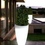 Blumenkübel Pflanzgefäß Designerleuchte - Point-Garden