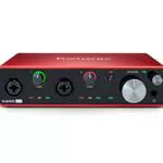 Focusrite Scarlett Solo 3. Gen USB-Audio-Interface-Bundle für Gitarristen