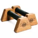 Holz-Parallettes von WOODPOWER® für gelenkschonendes Training im Indoor & Outdoor