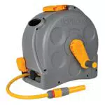 Hozelock Schlauchbox 25 m 2in1: Tragbar oder Wandmontage, leichtes Aufrollen, inkl. Schlauchspritze - SEO-optimiert.