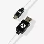 Numskull Xbox One Micro-USB-Kabel – Schnelllade- und Wiedergabe-Anschlusskabel
