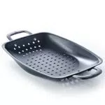 BK Vorgebrannter Karbonstahl Grillbräter mit Löchern und Karbonstahlgriffen