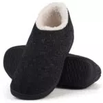 Uniuni Hausschuhe Herren Winter Warme Pantoffeln Memory Foam Rutschfeste Plüsch Hüttenschuhe Damen Bequeme Weiche Filzpantoffeln für Indoor Outdoor Schwarz 42/43
