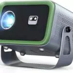 Autofokus 4K Mini Beamer mit 360° Ständer, 20000L, 1080P, WiFi6, Bluetooth