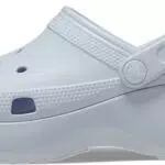 Crocs Damen Classic Plateau Clog - Komfortable und stilvolle Schuhe