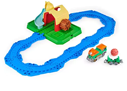 Mighty Express Farmbahnhof Spielset mit Push-and-Go Zug Farm-Frieda