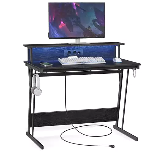 VASAGLE Schreibtisch mit Monitorständer und Steckdosenleiste für Gaming