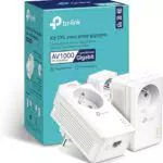 TP-Link TL-PA7017P KIT – 1000 Mbps Powerline Adapter mit integrierter Steckdose