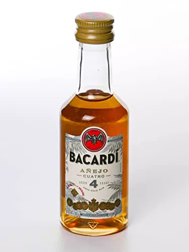 Bacardi Anejo 4 Rum 0,05l - Hochwertiger Rum für Genießer