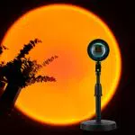 GTTFAE Dimmbar Sunset Lampe – Höhenverstellbar und 180° drehbar für stimmungsvolle Atmosphäre