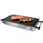 Korona 46100 Tischgrill 2 in 1 mit Warmhalteplatte, 800 Watt, Edelstahlgehäuse