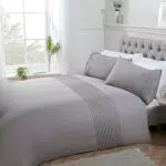 Sleepdown Bettwäsche-Set mit Biesen und plissiertem Design, pflegeleicht und weich