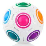 CUBIDI Original Regenbogenball. Geschicklichkeitsspiel für Kinder und Erwachsene. Spannendes 3D Puzzle-Ball Knobelspiel für Mädchen und Jungen ab 6 Jahren. Fördert räumliches Denken