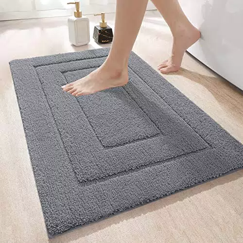 DEXI Badteppich rutschfest und wasserabsorbierend, maschinenwaschbar, Badematte