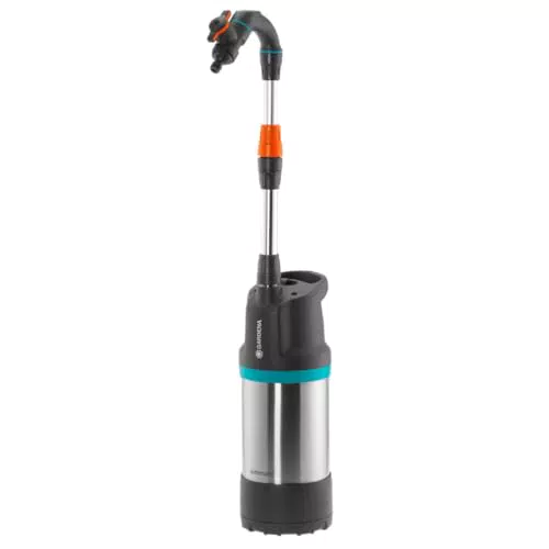 Gardena Regenfasspumpe 4700/2: Automatische Tauchdruckpumpe mit Filter und Regulierventil