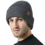 Ricema Beanie Mütze Unisex - Warme Strickmütze mit Lederpatch für den Winter