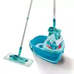 Leifheit Set Clean Twist M Flachwischer Ergo 2.0, Bodenwischer mit Supersoft Bezug für nebelfeuchte Reinigung auf Parkett