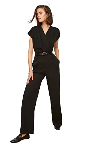 TRENDYOL Jumpsuit mit Gürtel und weitem Bein, Doppelreihiger Kragen, Modell TWOSS21TU0004