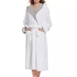 Ymmchy Flauschiger Damen Bademantel mit Kapuze Fleece Saunamantel Lang